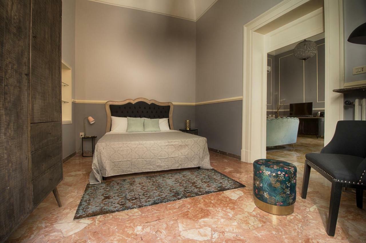 Palazzo Forleo Luxury Apartment - Treb Collection Лече Екстериор снимка