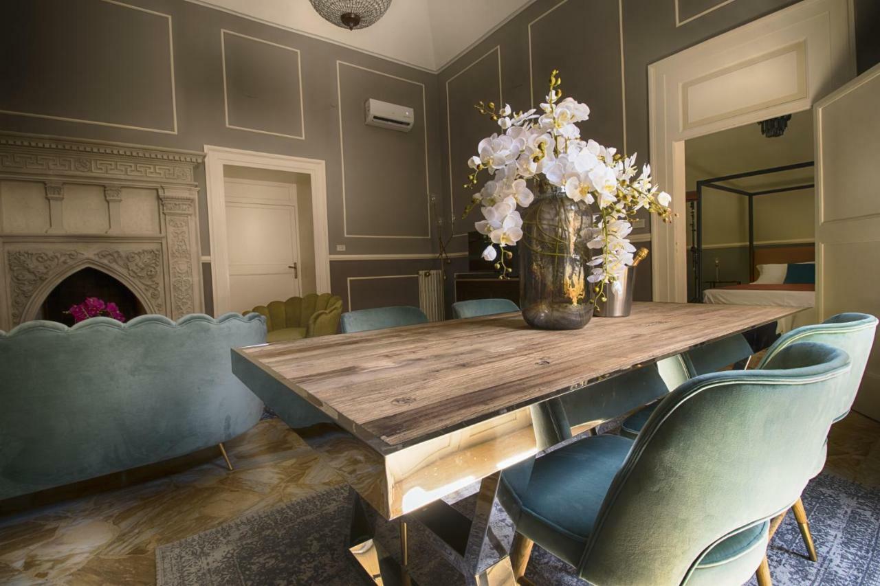 Palazzo Forleo Luxury Apartment - Treb Collection Лече Екстериор снимка