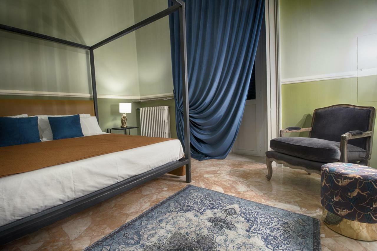 Palazzo Forleo Luxury Apartment - Treb Collection Лече Екстериор снимка