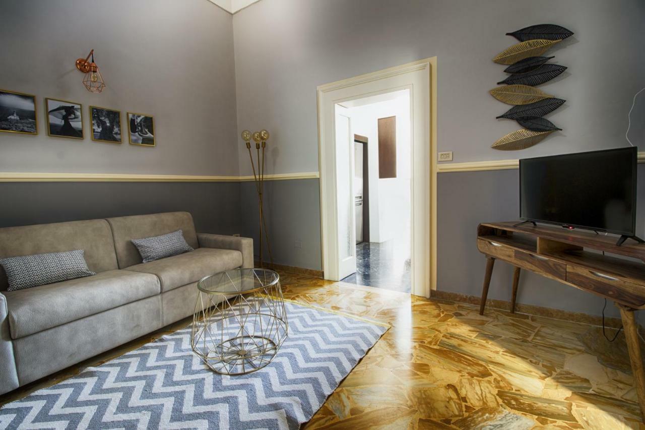 Palazzo Forleo Luxury Apartment - Treb Collection Лече Екстериор снимка