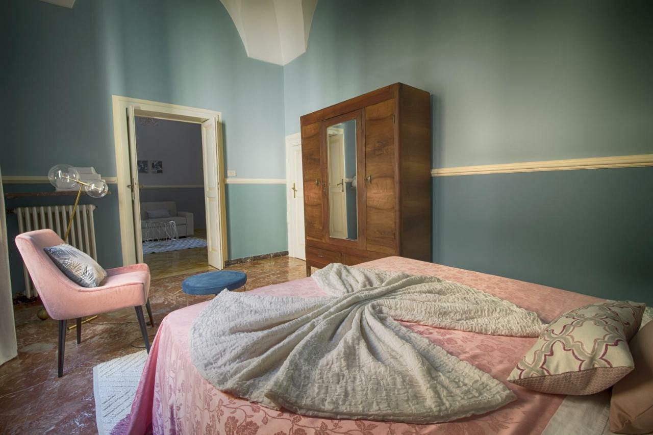 Palazzo Forleo Luxury Apartment - Treb Collection Лече Екстериор снимка