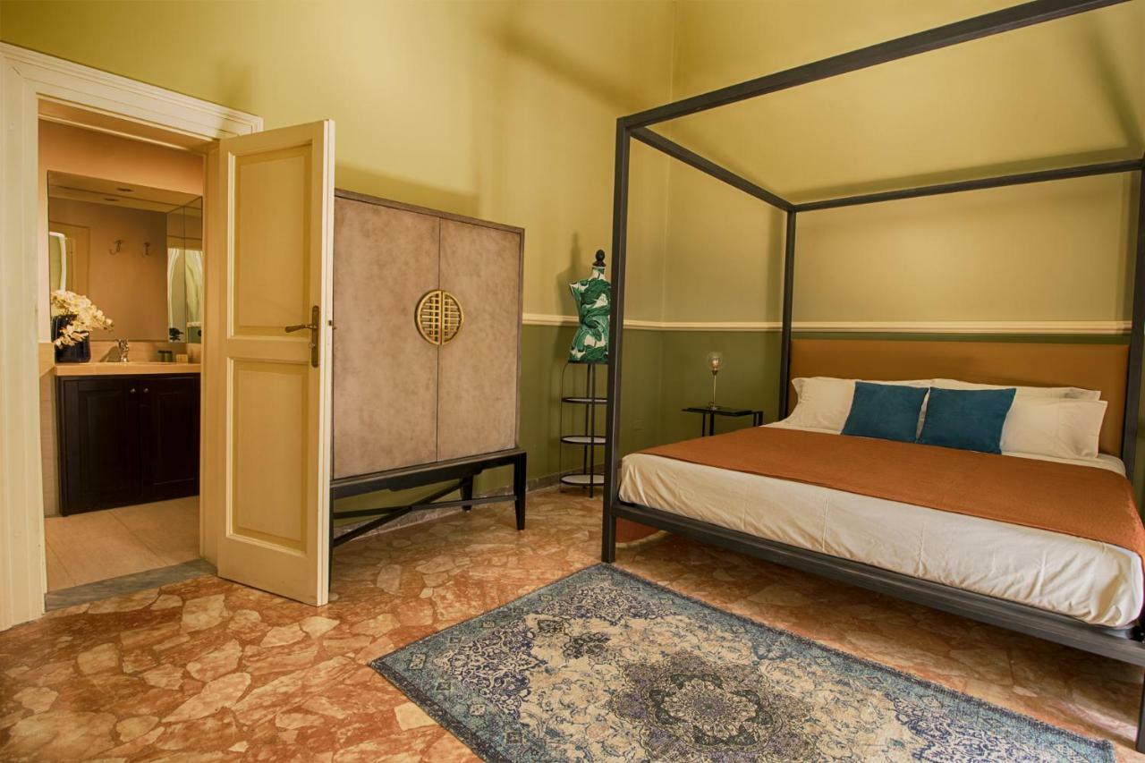Palazzo Forleo Luxury Apartment - Treb Collection Лече Екстериор снимка